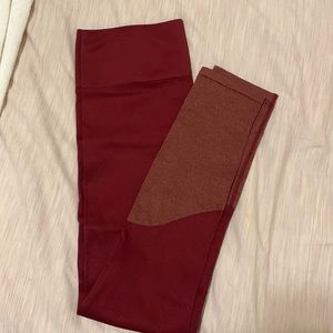 High rise Fabletics leggings. Excellent condition.